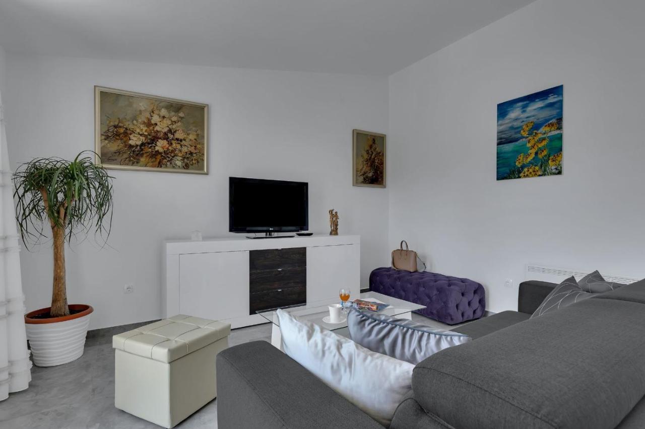 Ana Apartment Makarska Exterior photo